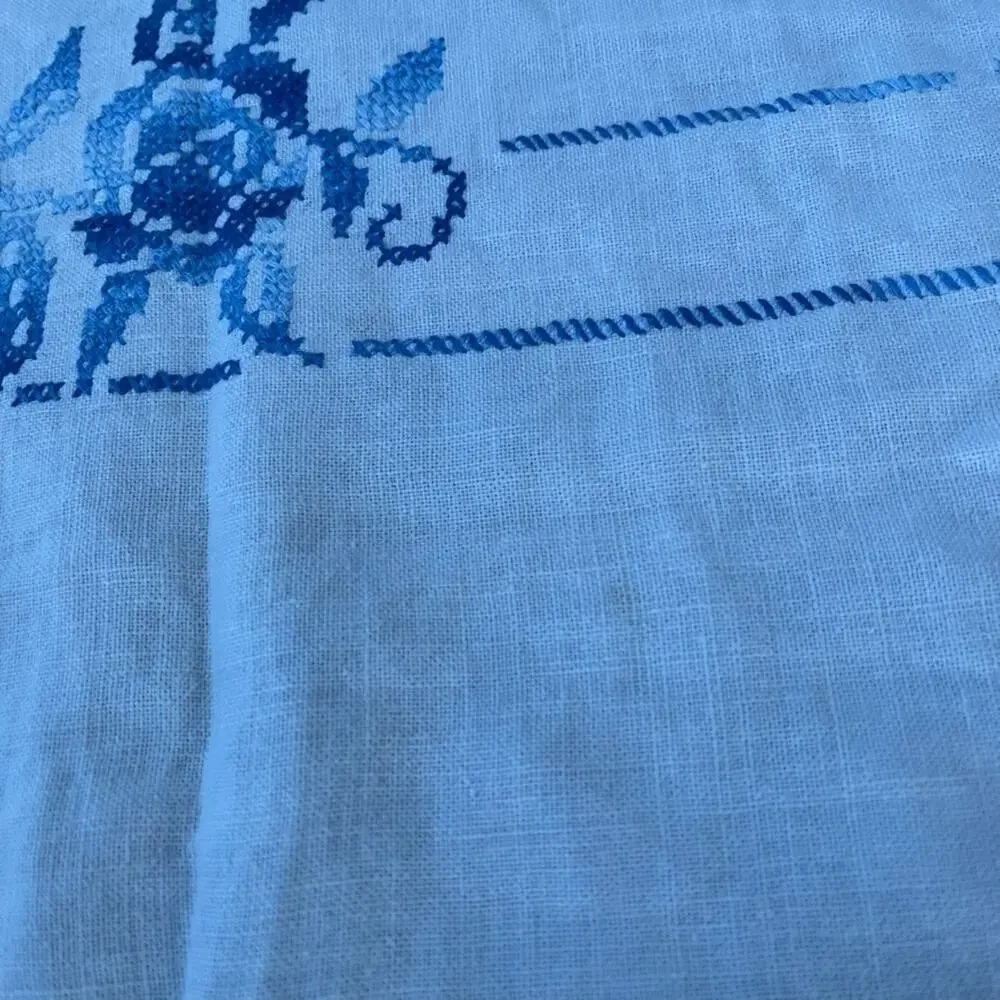 Vintage White Oval Linen Tablecloth 63